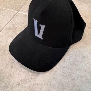 Vuori Black Cap with Gray Logo